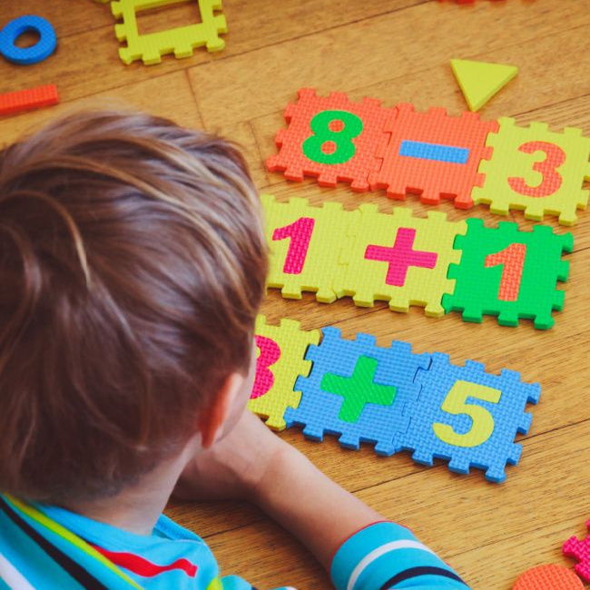 Alphabets Form building Mat